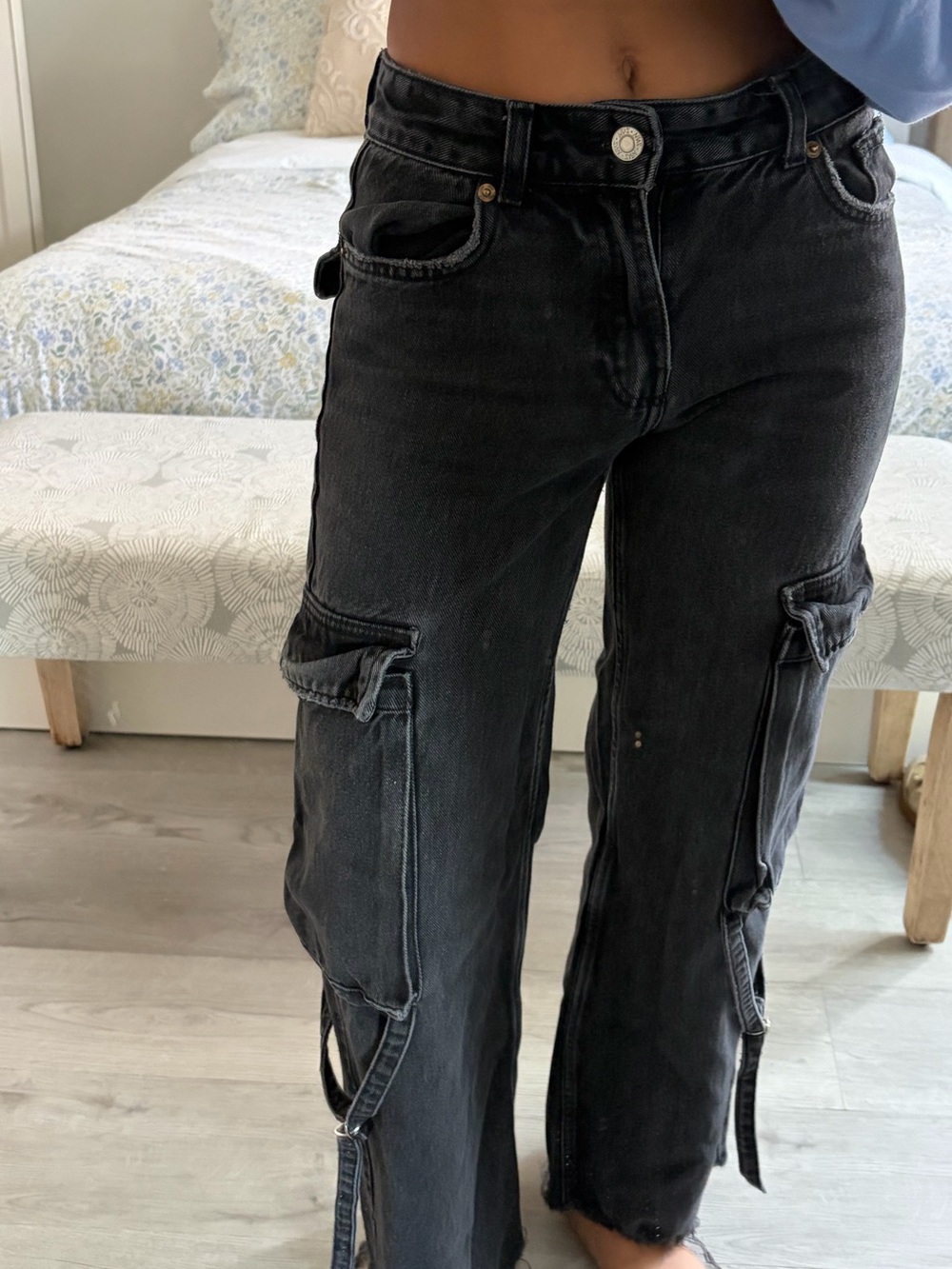 Zara Black Cargo Wide-Leg Jeans